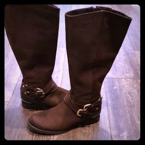 Steve Madden Suede Boots